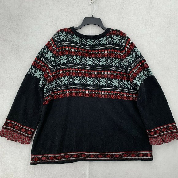 Denim 24/7 Black and Red Patterned Sweater - Picture 2 of 8